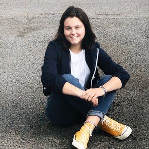 Meet your Posher, Macy